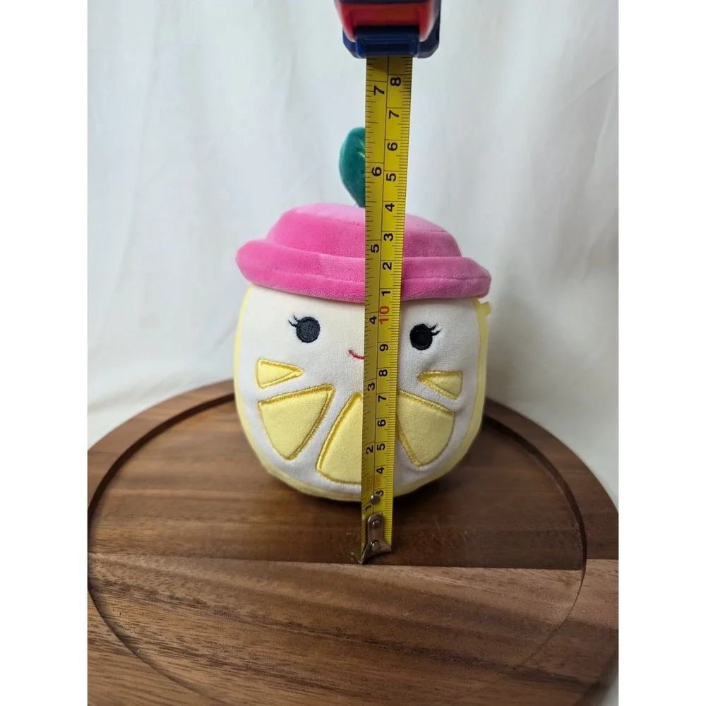Squishmallows Gala Giffin,Squishmallows Leticia the Lemon,‎ 4